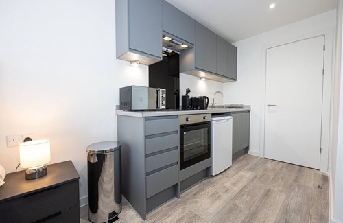 Vauxhall Apartment | GuestReady - Studio in Liverpool