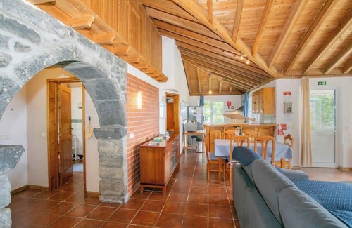 Ponta Delgada Cottage | GuestReady - Vivenda Mar e Monte