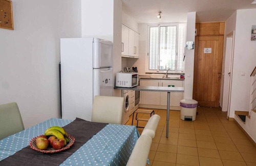 Vila Baleira Apartment | GuestReady - Windmill House