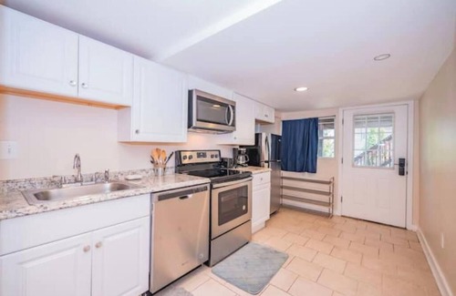 Brightwood Park Apartment | Guests suite-Centrally located for Extended stays!