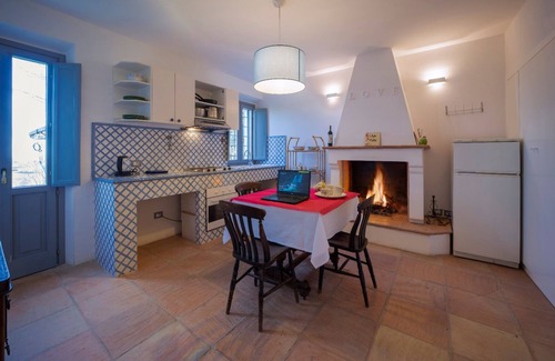 Montalto delle Marche Other | Guided E-bike Tours (1h sea or mountain) with Restaurant available at stay