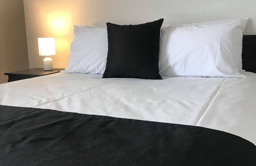 Brooklyn Hotel | Guiding Star Hotel