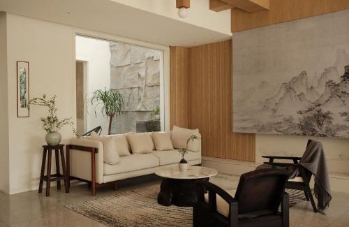 Xiufeng Hotel | Guilin Bonjour Boutique Hotel- Free pick up service over 3 nights