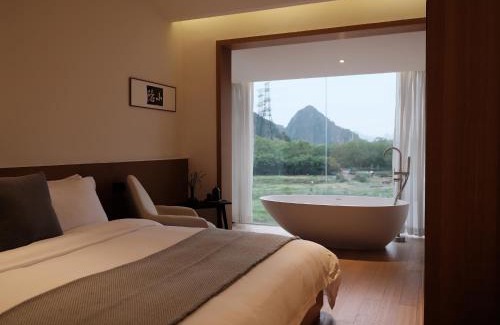 Xiufeng Hotel | Guilin Bonjour Boutique Hotel- Free pick up service over 3 nights