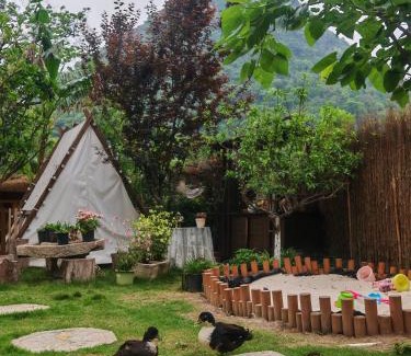 Xiufeng Cabin | Guilin Camphor Country House Free pick-up service at train station for two nights