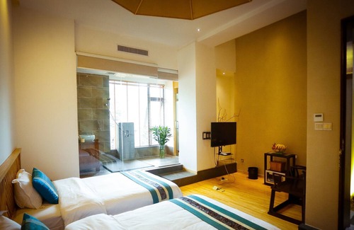 Xiufeng Hotel | Guilin Huguangshanshe Hotel