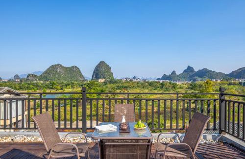 Xiufeng Hotel | Guilin Village Creek Inn-Free private car pick up station stay 3 nights