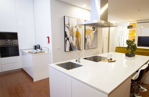 Guimaraes Apartment | GuimaGold - Suite 1179