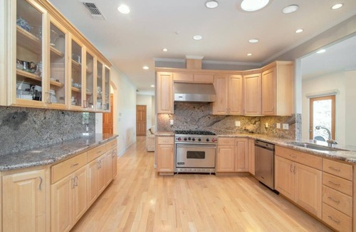 College City House | Guinda's Finest Nature Get-Away!