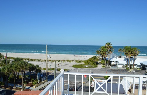 Bradenton Beach Condo | Gulf & Bay Views - Across From Beach - Walk to Bridge Street Restaurants & Shops