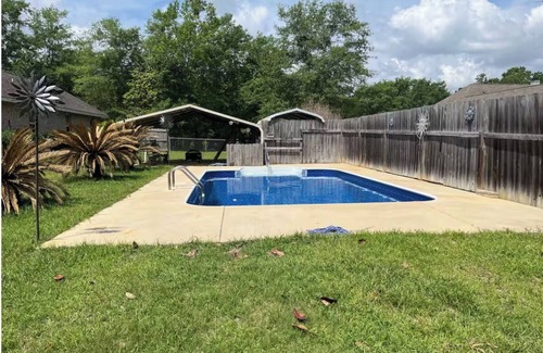Ono Island House | Gulf Coast Hideaway/Silverhill: Spacious 4/2 house & pool, lots of outdoor space