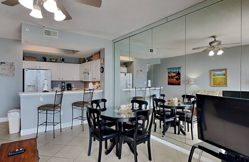 Fort Walton Beach Condo | Gulf Dunes by Southern Vacation Rentals