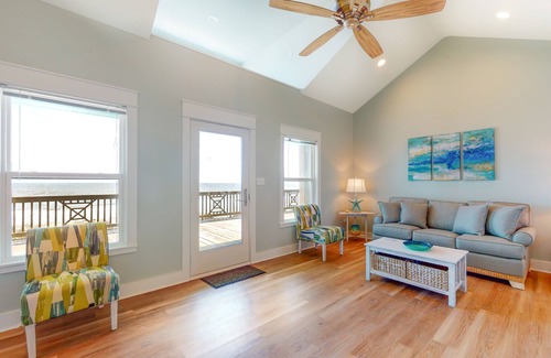 Gilchrist House | Gulf Front Dog-Friendly Home W/ Beach Access, Gas Grill, Outdoor Shower & WiFi