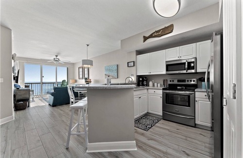 Miramar Beach Condo | GULF FRONT *Renovated* - 2 BR + Private Room w/a Full bed ~ Owner Managed!