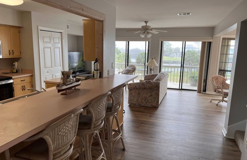 Crawfordville House | Gulf Front Town Home with Boat Dock- Fisherman's Paradise!
