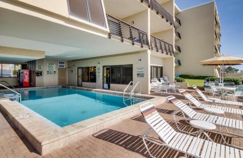 Silver Sands Beach Apartment | Gulf Gate 208