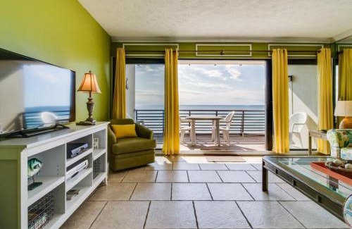 Silver Sands Beach Apartment | Gulf Gate 208