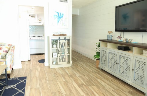 Panama City Beach Condo | GULF Of MEXICO VIEW.BEACH ACCESS.CONDO ON THE BEACH WITH BALCONY!