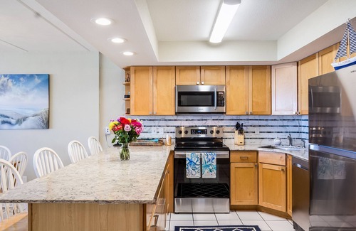 Port Aransas Condo | Gulf Shores 506 Fifth Floor Beachfront View 2 Bedroom 2 Bathroom Condo