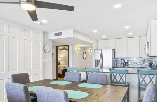 Port Aransas Condo | Gulf Shores #605: Sixth Floor Beachfront newly renovated 2 Bedroom 2 Bathroom Condo
