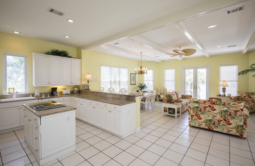 Dune Allen Beach House | Gulf View, 1 Min from Beach, Community Pool, Gated Neighborhood-Santa Rosa Beach