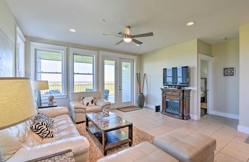 Red Fish Cove Apartment | Gulf View and Beach Access Galveston Resort Condo!