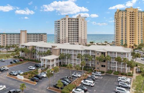 Ono Island Apartment | GULF VIEW condo King bed with bunk and LARGE L shaped balcony in cozy Perdido Key