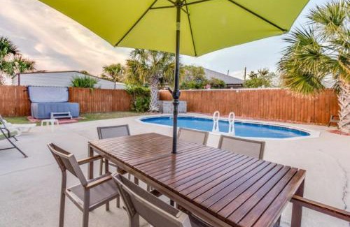 El Centro Beach House | Gulf View Home - Private Pool!