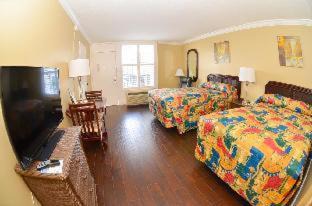 Moorings Hotel | Gulfcoast Inn Naples