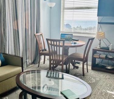 Bonita Springs Apartment | Gulfview Beach Condo with Pool