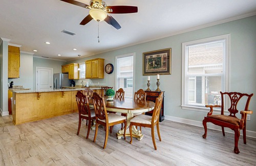 Audubon Place House | Gulfview duplex with panoramic views, large balcony, and internet