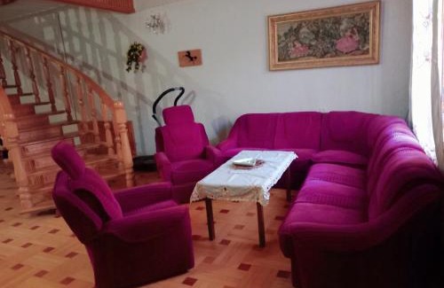 Gori House | Guli