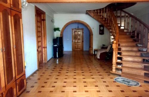 Gori House | Guli