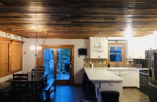 Nisswa House | Gull lake chain. 5 weeks open for 2026. location, game room, and reviews.