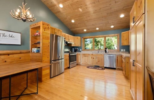Nisswa House | Gull Lake Paradise Home