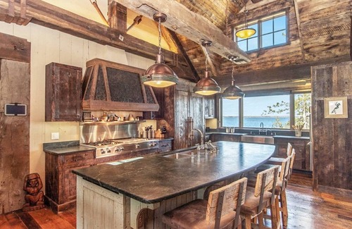 Lake Shore Cabin | Gull Lakes Finest! Reclaimed Charm and Luxury