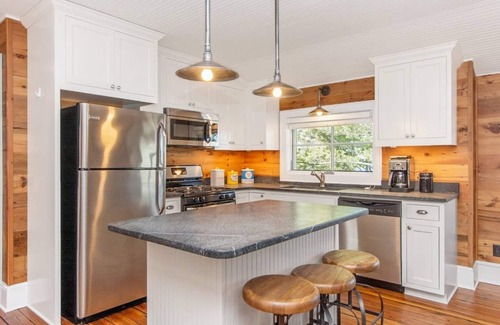 Lake Shore Cabin | Gull Lakes Finest! Reclaimed Charm and Luxury