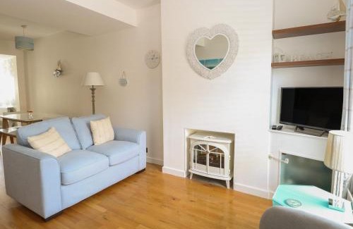 Lowestoft House | Gull's Nest