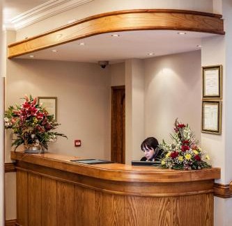 Ballinasloe Hotel | Gullane's Hotel