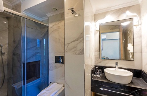 Gulluk Hotel | Gulluk Yali Boutique Hotel