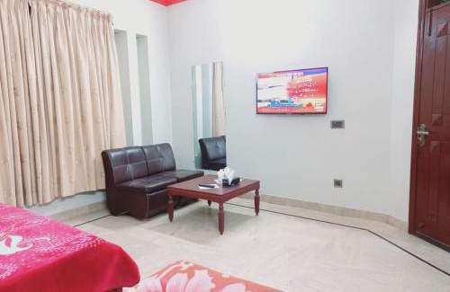 Gulshan-E-Jamal House | Gulshan Family Guest house