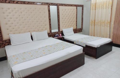 Gulshan-E-Jamal House | Gulshan Family Guest house