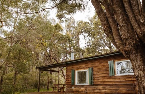 Denmark Ski Chalet | Gum Grove Chalets - wandoo