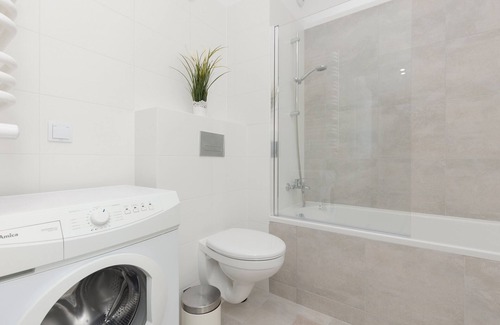 Wola Apartment | Guminska 2, Apartment with balcony