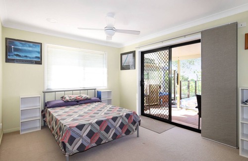 Shire of Sarina House | Gumnut Getaway - Family acreage
