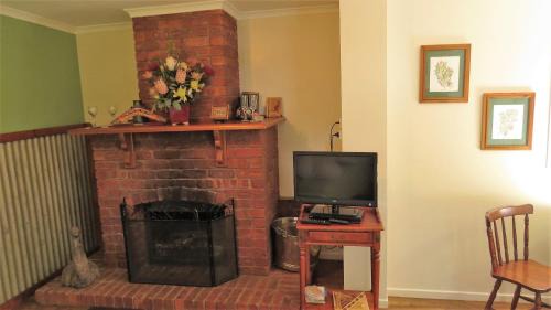 East Barron Bed & Breakfast | Gumtree on Gillies Bed and Breakfast