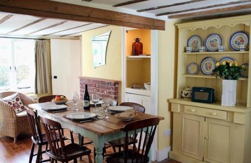 Upper Dicker House | Gun Hill Cottage