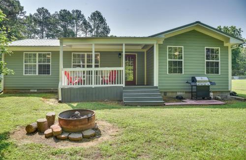 Groveoak House | Guntersville Lake House Boat Ramp Access!