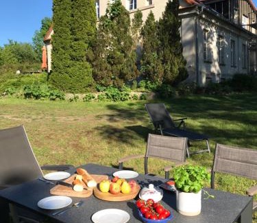 Alt Jargenow Apartment | Gutshaus Alt-Jargenow