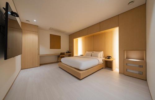 Guwol-dong Hotel | Guwol Rondo Hotel